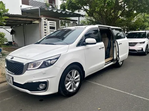 Cho Thuê Xe Tự Lái 7 Chỗ Kia Grand Sedona 2018